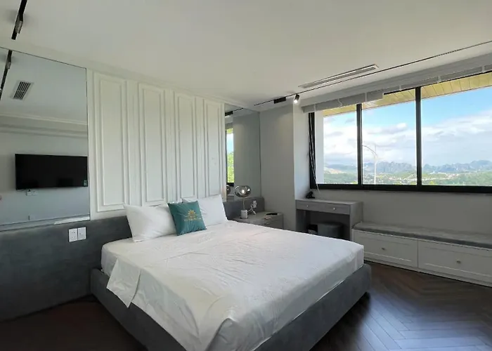 Biệt thự Flc, 6 Phòng, Bể Bơi, Karaoke Bay