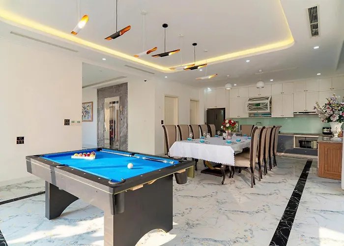 Biệt thự Flc, 6 Phòng, Bể Bơi, Karaoke Bay